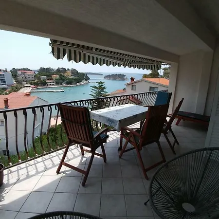 Apartament Dora Banjol